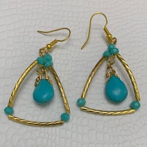 Elegant Gold tone and Turquoise & crystal Earrings NWOT